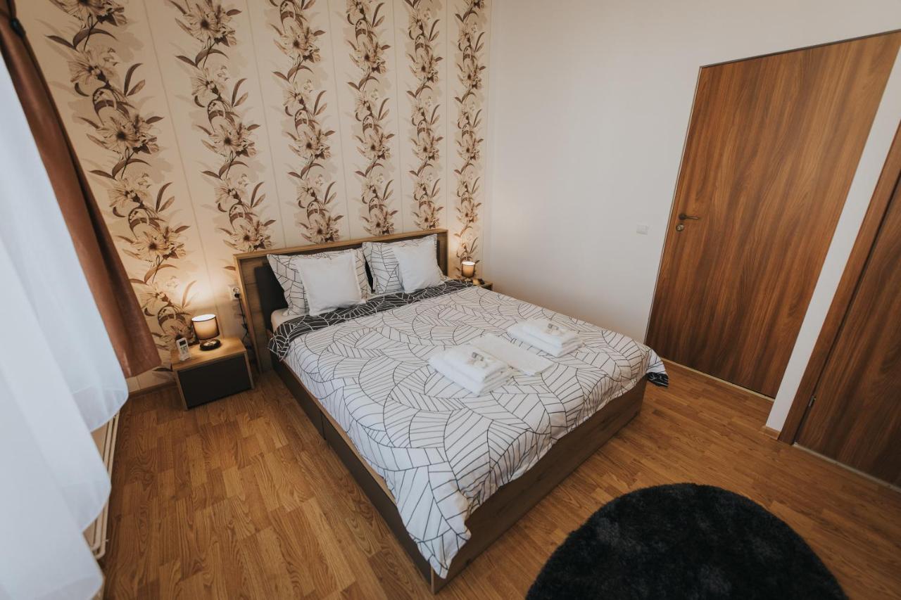 Gavri'S Classic Apartment 锡比乌 外观 照片