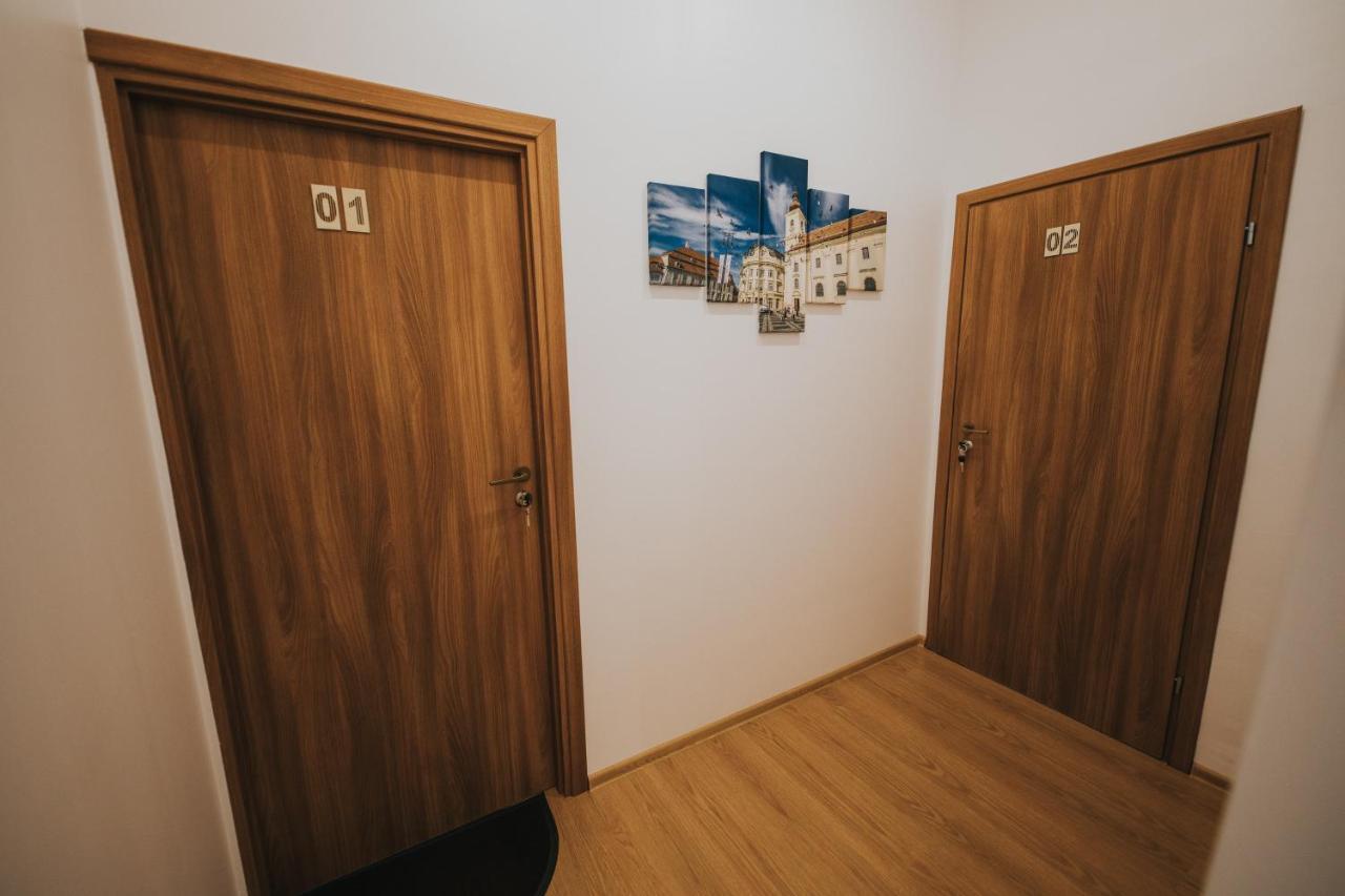 Gavri'S Classic Apartment 锡比乌 外观 照片